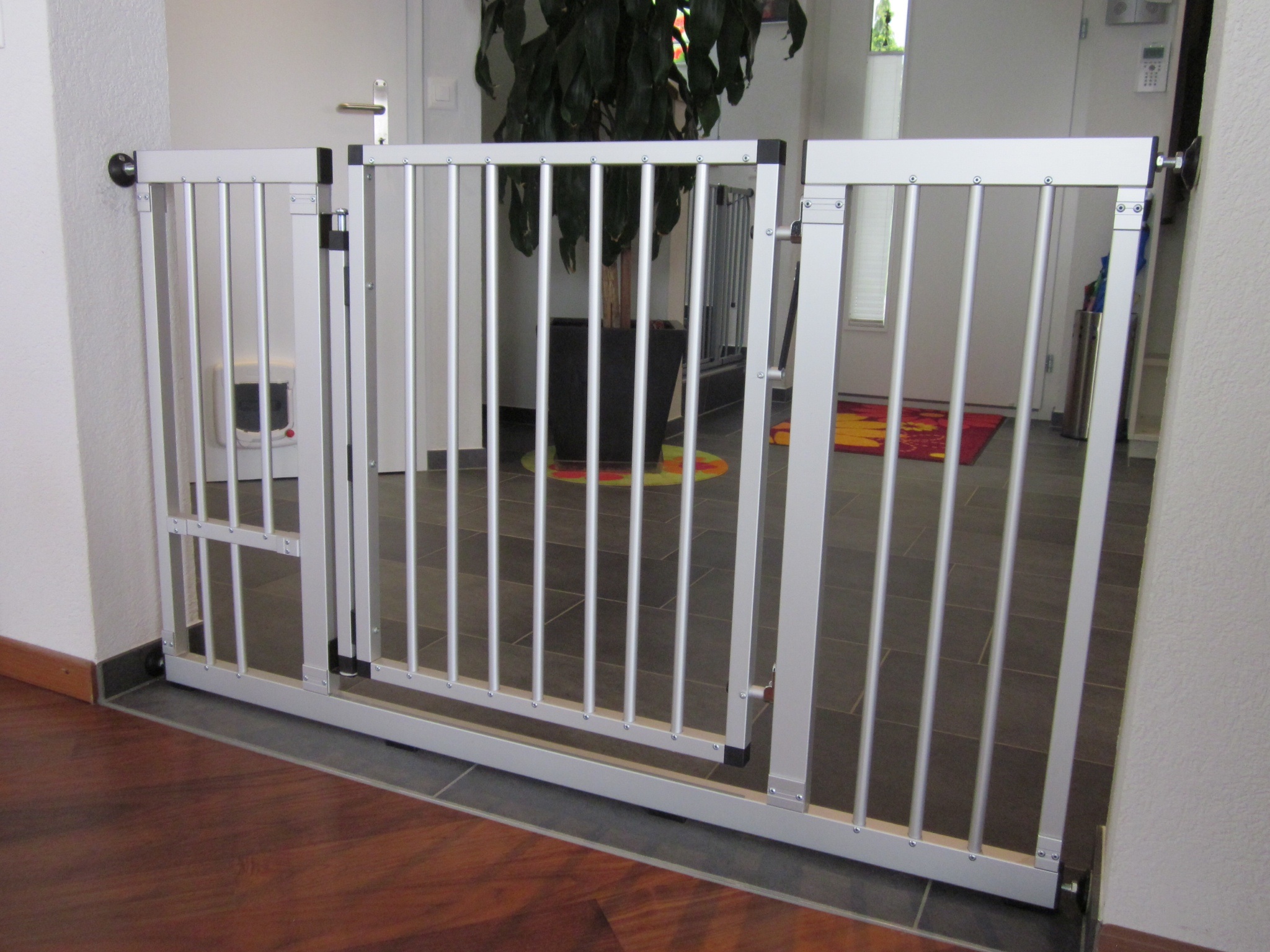 Türschwenkgitter Babygitter